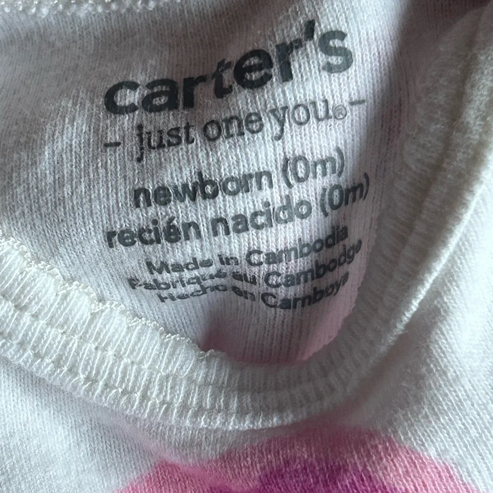 Bundle 2 Carter's Pink and White Gently Loved Infant Bodysuits Newborn